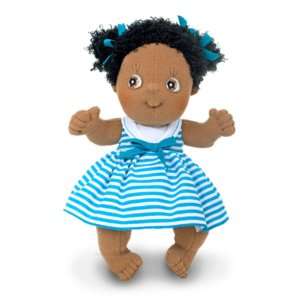 Poupée noire en tissu Bintou