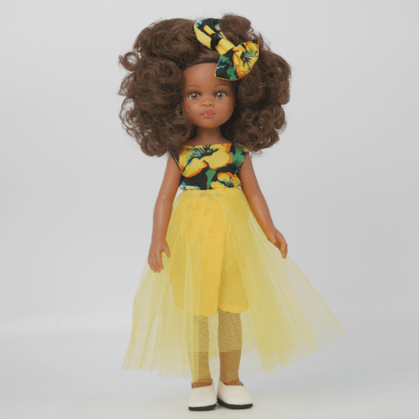 Poupée métisse fille en vinyle